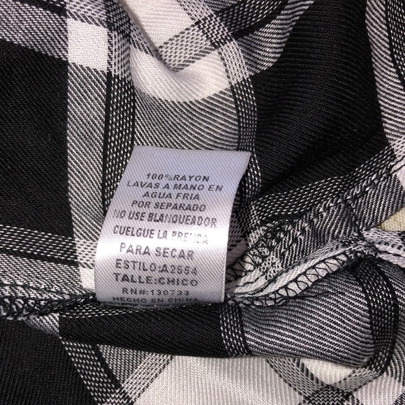 Umgee black & white buffalo check tunic top size small new without tags - Picture 9 of 9